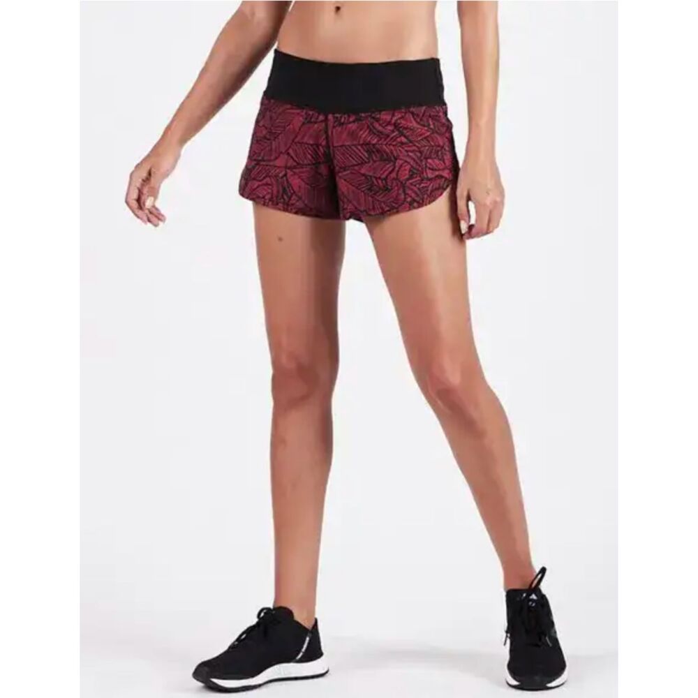 VUORI Omni Performance Sangria Burgundy Leaf Print Running Shorts Womens XS